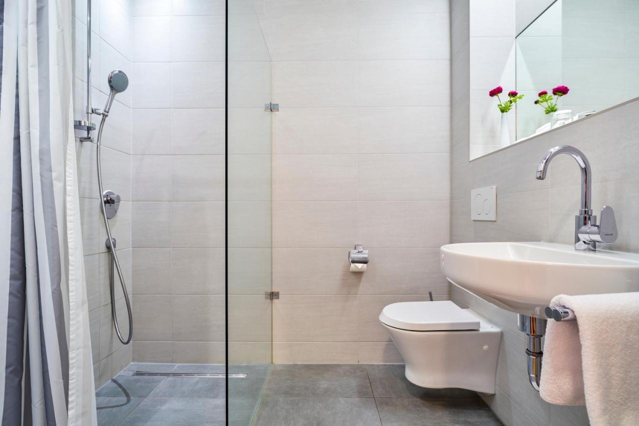 Hotel Apfelbaum Erding Bagian luar foto